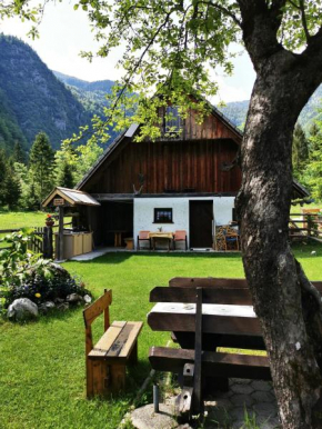 Hiska Rutar Valley Voje